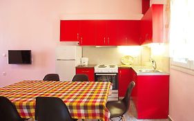 Darmani Spyros Apartments